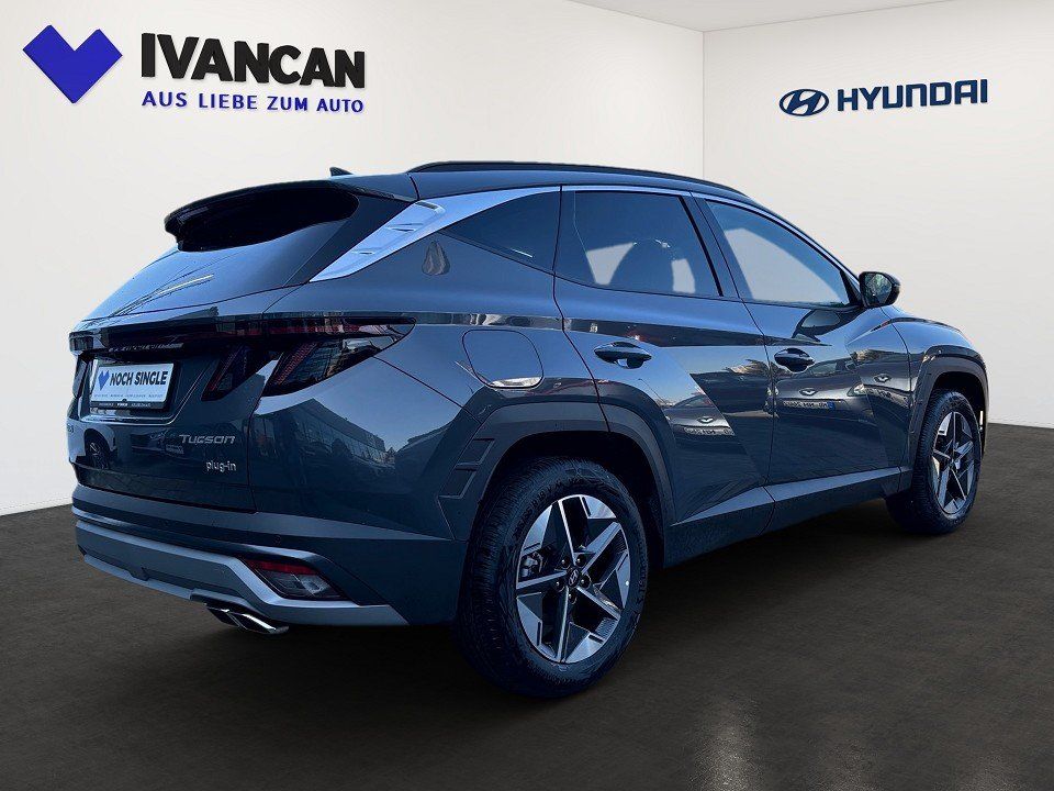Fahrzeugabbildung Hyundai TUCSON Plug-in TREND LED