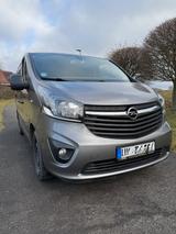 Opel Vivaro B Combi L2H1 2,9t 8 Sitzer - Opel Vivaro von privat