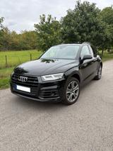 Audi Q5 40 TDI S tronic quattro Sport - Audi Q5 in Essen