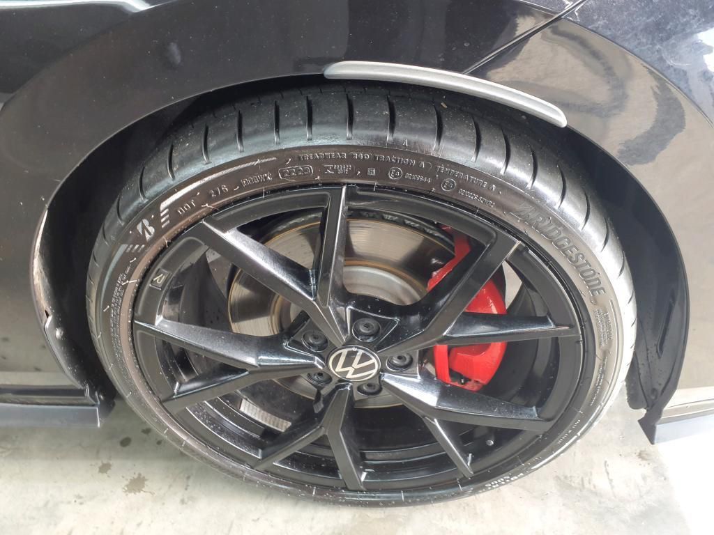 Volkswagen Golf GTI 2.0 TSI 180kW DSG Pano*AHK*Leder*RFK