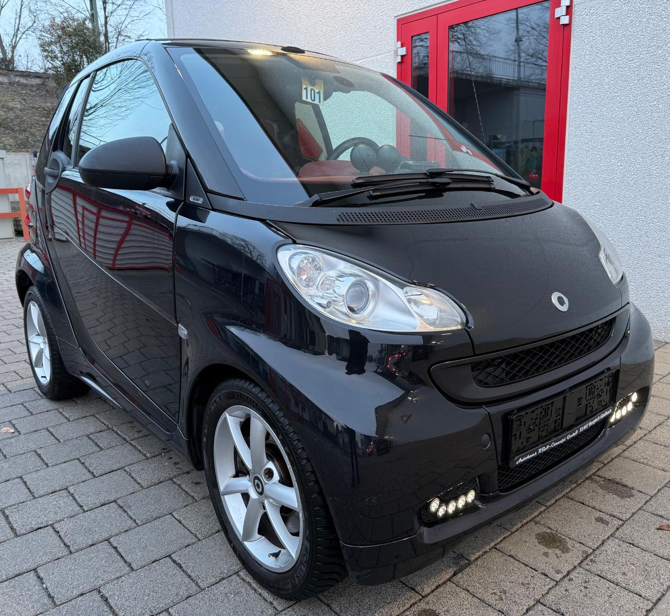 Smart ForTwo Cabrio Aut.Passion,Klima,Leder,Alu,Kamera