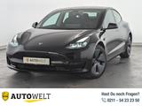 Tesla Model 3 LED+NAVI+LEDER+ACC+RFK+SHZ+ - Tesla Model 3 in Solingen