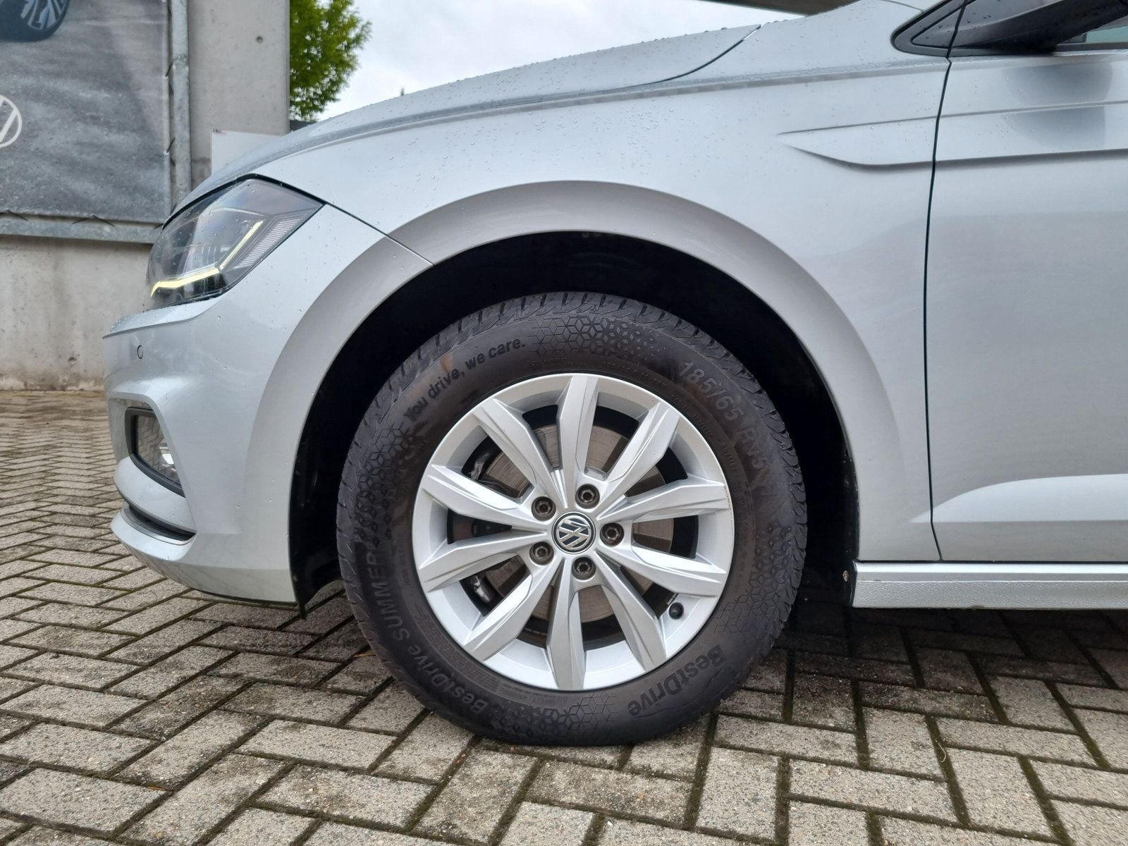 Fahrzeugabbildung Volkswagen Polo 1.6 TDI Highline DSG LED