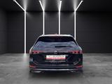 Volkswagen Passat TDI DSG Elegance Matrix STH AHK Navi Pano - Volkswagen Passat: Elegance