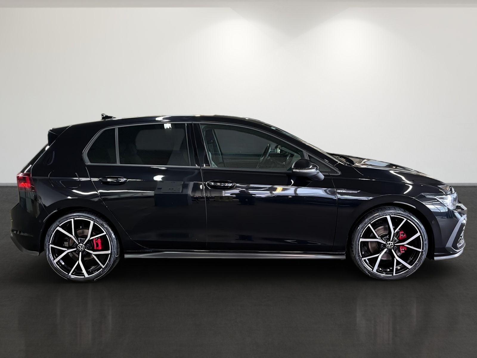 Volkswagen Golf VIII GTD DSG BlackStyke Premium DCC Navi IQ foto 4