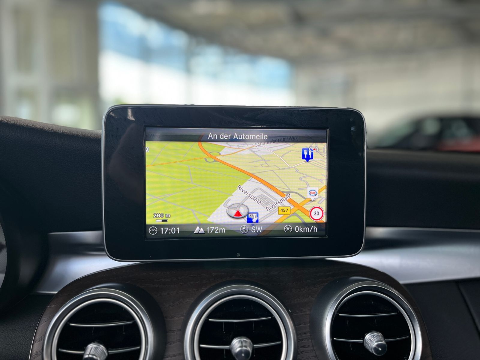 Fahrzeugabbildung Mercedes-Benz C 300 Cabrio  9G-TRONIC LED NAV SHZ PDC 17"