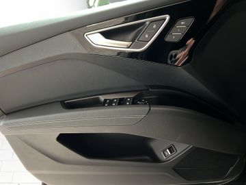 Bild 10 Audi Q4 50 e-tron Sportback S-Line quattro