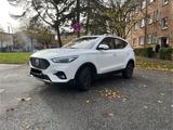MG ZS 1.5 VTI-tech Luxury mit Werksgaratie - MG ZS Gebrauchtwagen in Hamburg