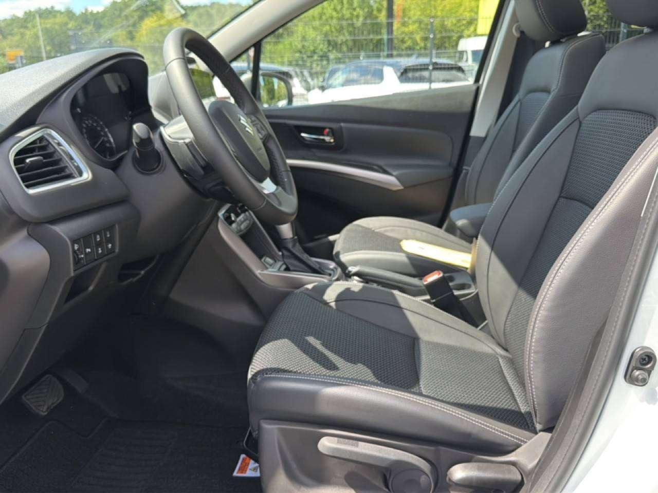 Suzuki S-Cross Comfort +