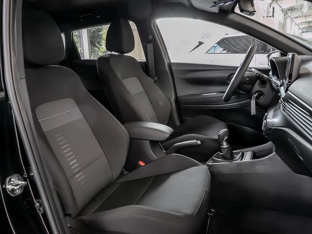 Hyundai Bayon 1.0 Blackline 2WD Kamera Navi BOSE