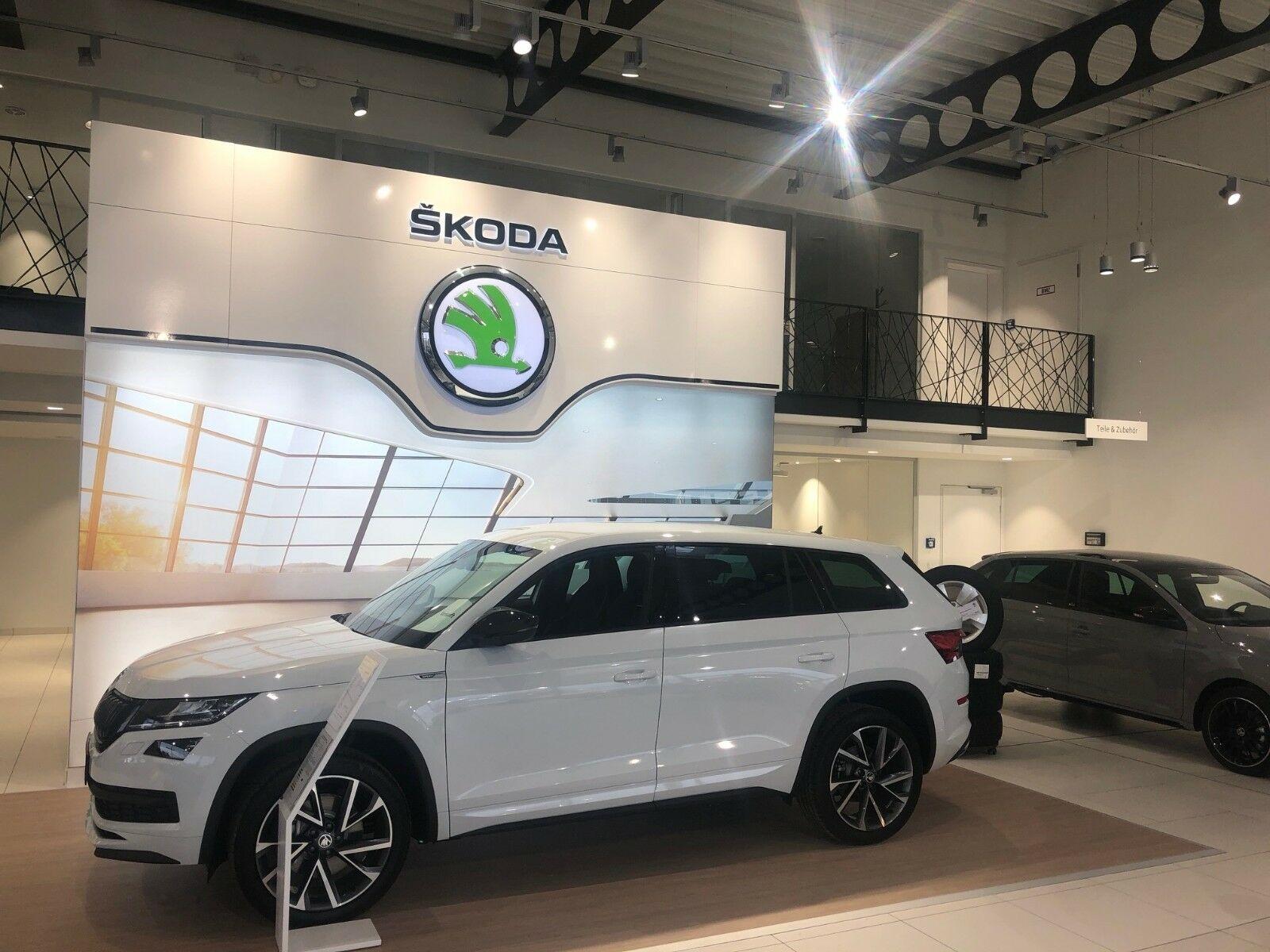 showroom-image-main