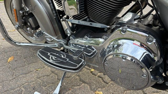 Fahrzeugabbildung Harley-Davidson Road King
