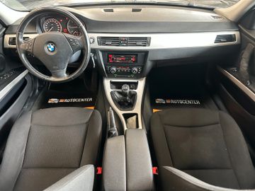 MYAUTOCENTER – Gebraucht- und Jahreswagen mit Werkstattservice in Pfaffenhofen BMW 318 *Klima*TÜV1027*KLIMA*PDC*