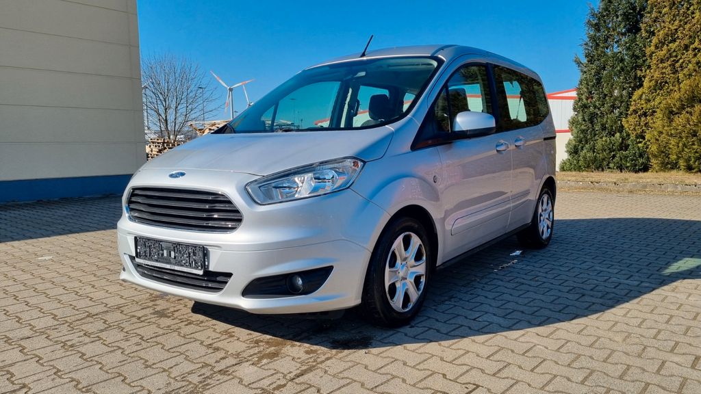 Angebot ansehen Ford Tourneo Courier