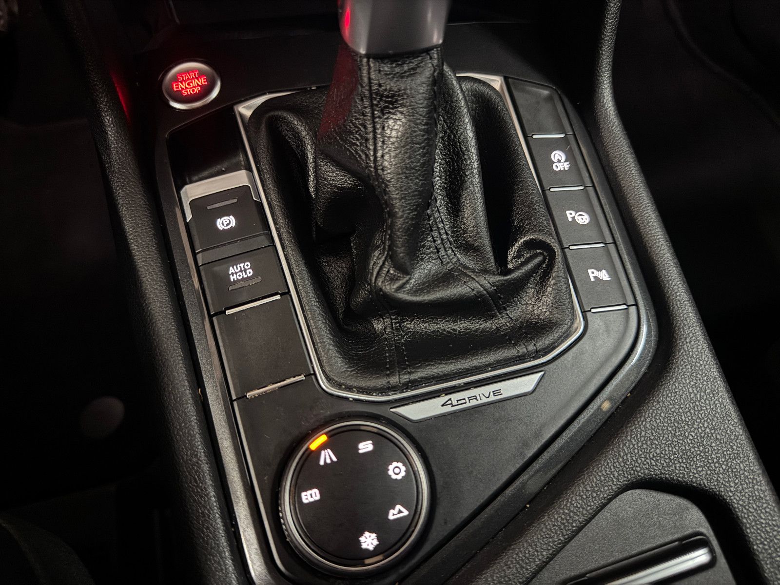 Fahrzeugabbildung SEAT Tarraco Xcellence 4DRIVE 7-SITZER ABSOLUT VOLL