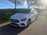 Mercedes-Benz Mercedes B Klasse200 AMG Line*AHK*Standhzg... - Mercedes-Benz E-Klasse: Kleinwagen