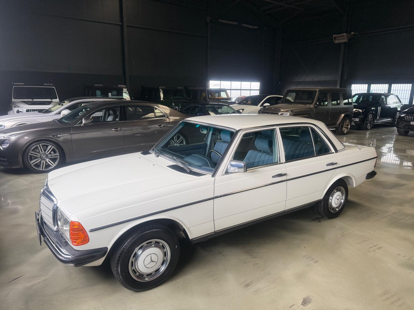 Mercedes-Benz 280E W123 ERSTLACK/ORIGINAL ZUSTAND/NUR 48.000KM