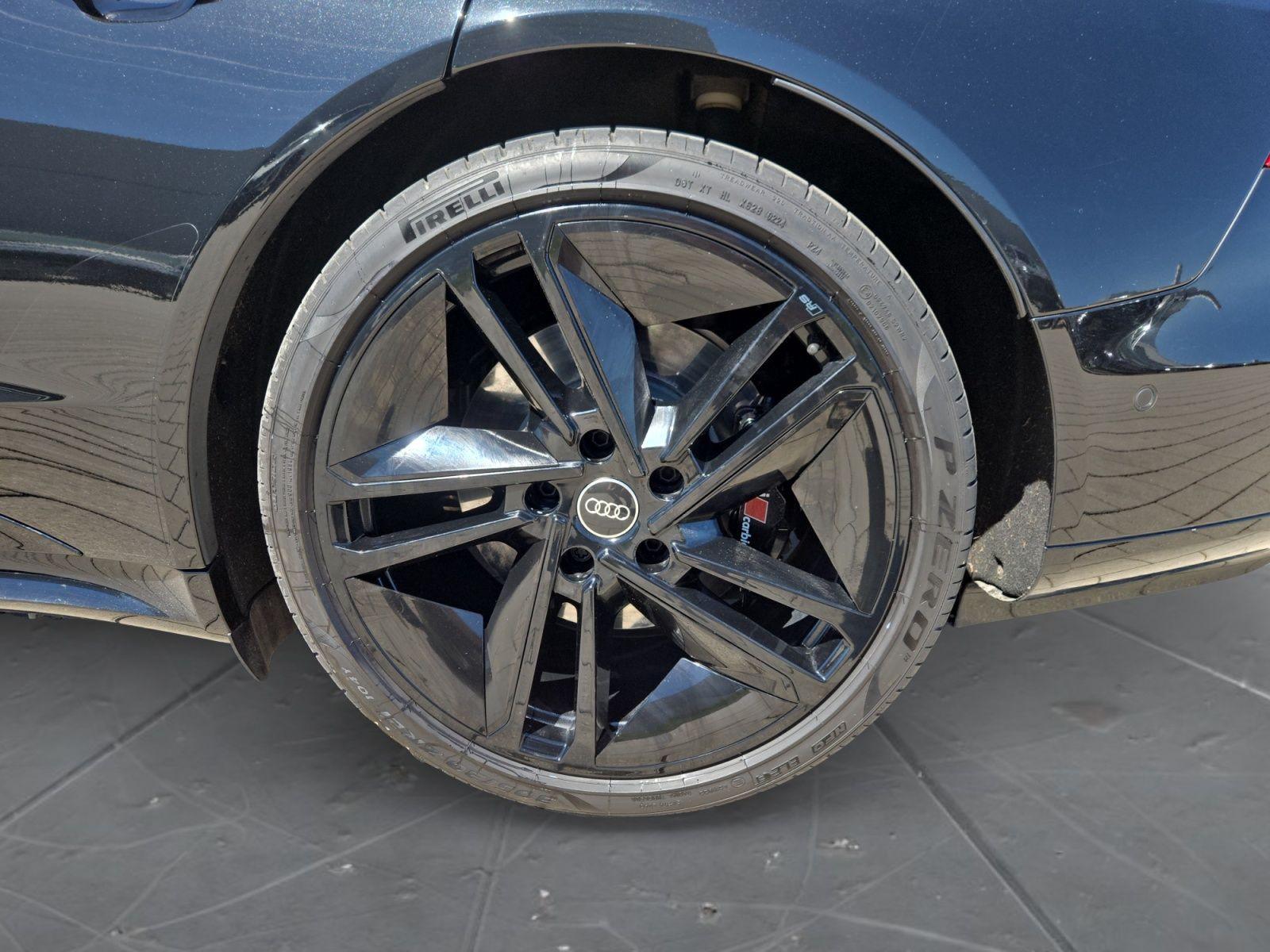 Audi e-tron GT Optikpaket schwarz/MATRIX/PANO/WÄRMEPU
