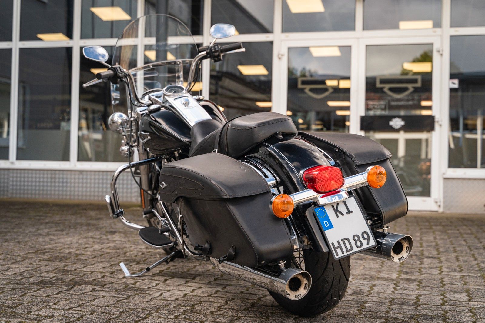 Fahrzeugabbildung Harley-Davidson FLHRC Road King Classic 103 CUI - PENZL  AUSPUFF