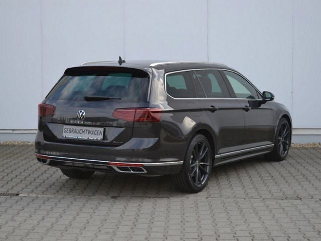 Passat Variant 2.0 TSI 272 PS 4M DSG R-Line AHK/