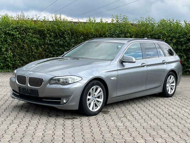 BMW 520 Baureihe 5 Touring 520d+Steuerkette Neu+Pano