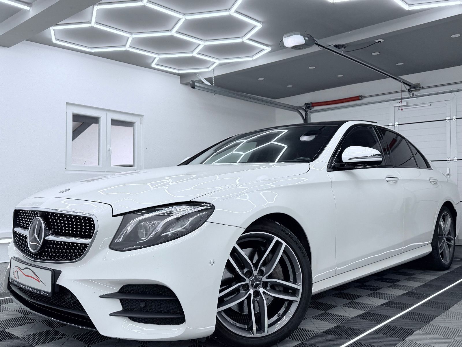 MERCEDES-BENZ E 350d AMG-LINE/WIDESCREEN/360°KAM/PANO/E43 Opt.