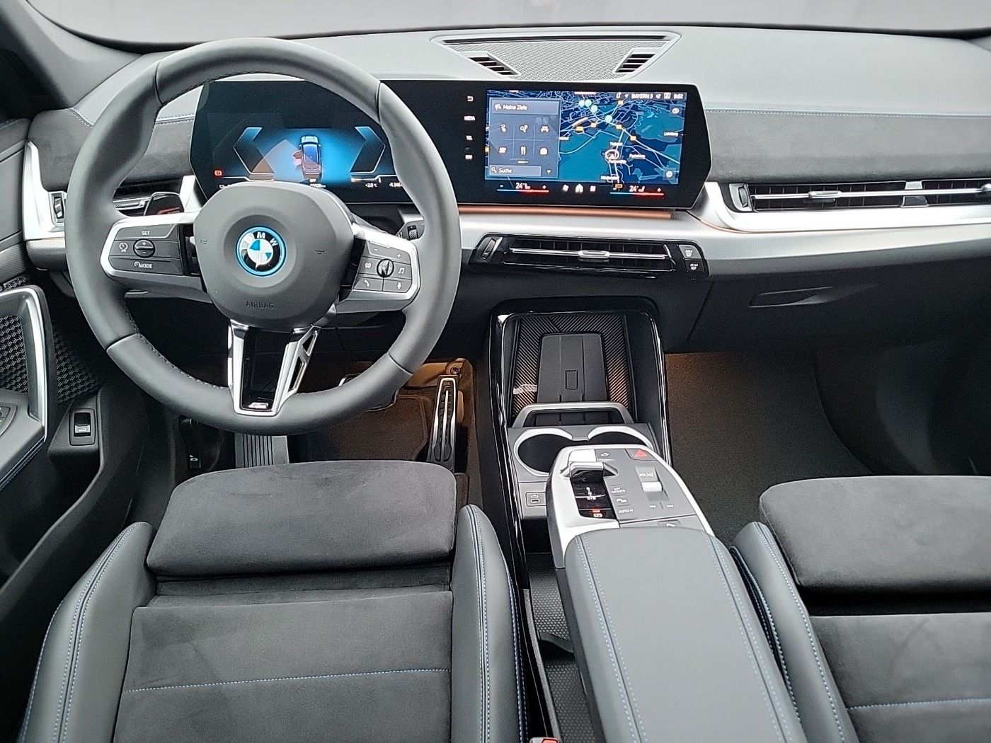 BMW iX1 - Bild 6