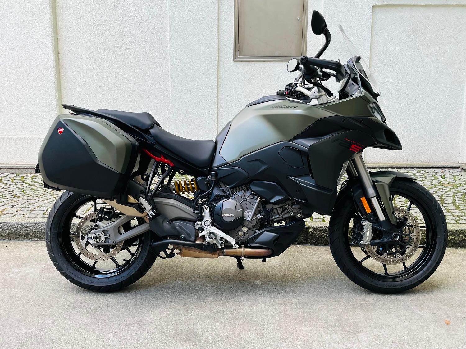 Ducati Multistrada V2S Travel - sofort verfügbar 1,0%