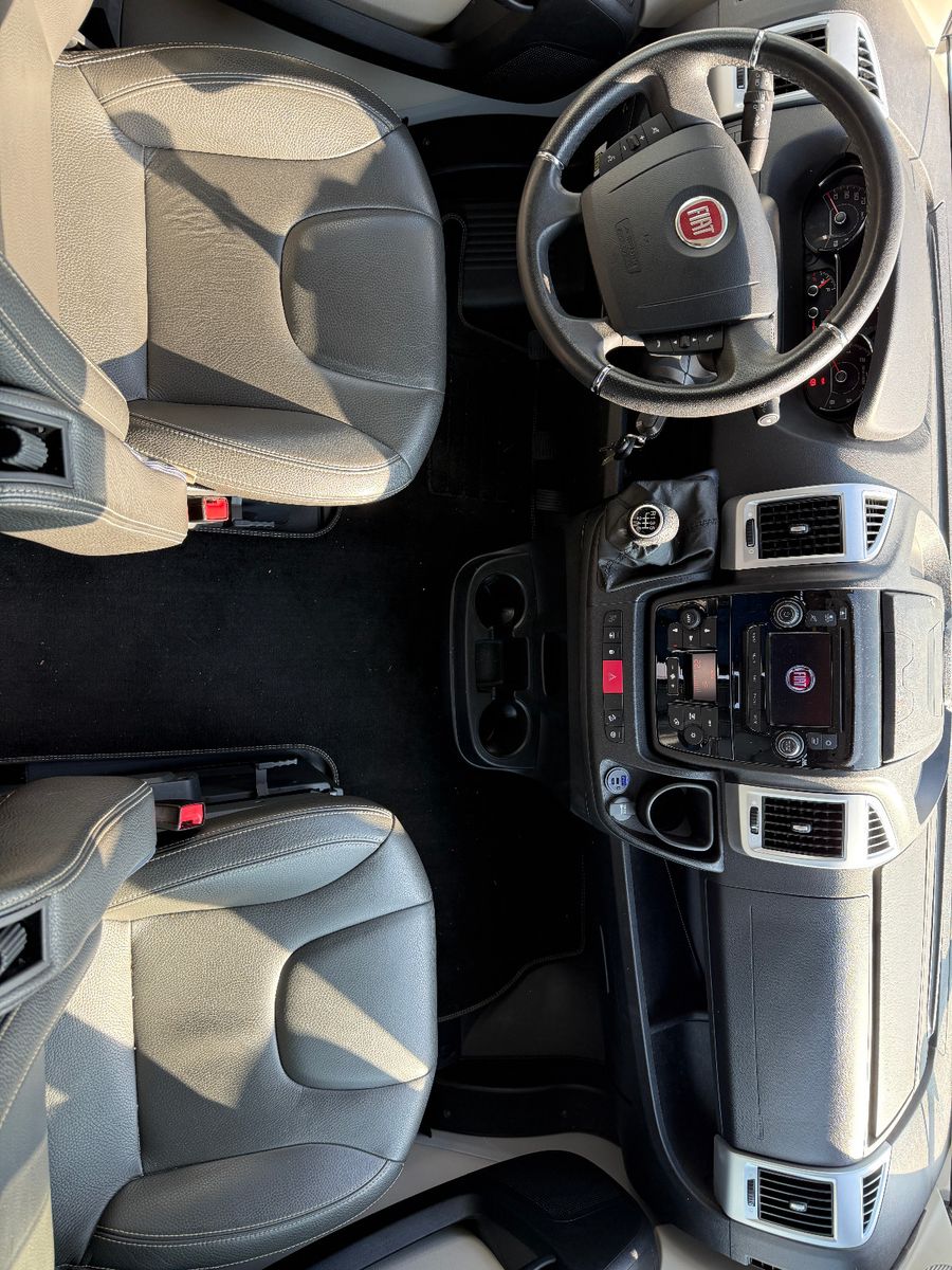 Fahrzeugabbildung HYMER / ERIBA / HYMERCAR Sydney GT 60 Limited