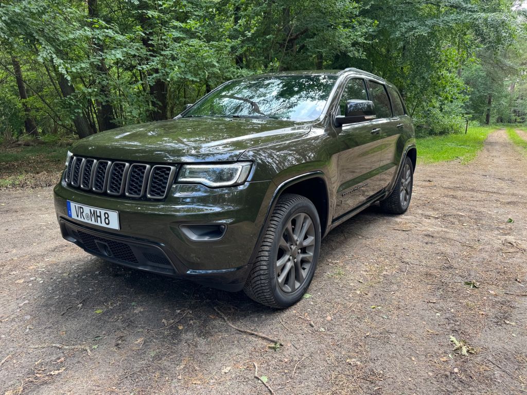 Image of Jeep Grand Cherokee
