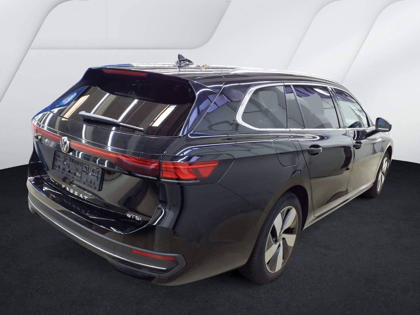 Volkswagen Passat - Bild 2