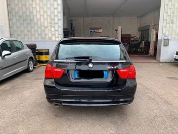BMW 318 - 4