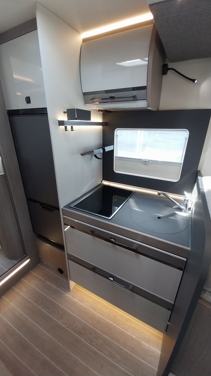 Fahrzeugabbildung Roller Team Zefiro 285 TL 2026 - Automatik 6.702€ sparen!