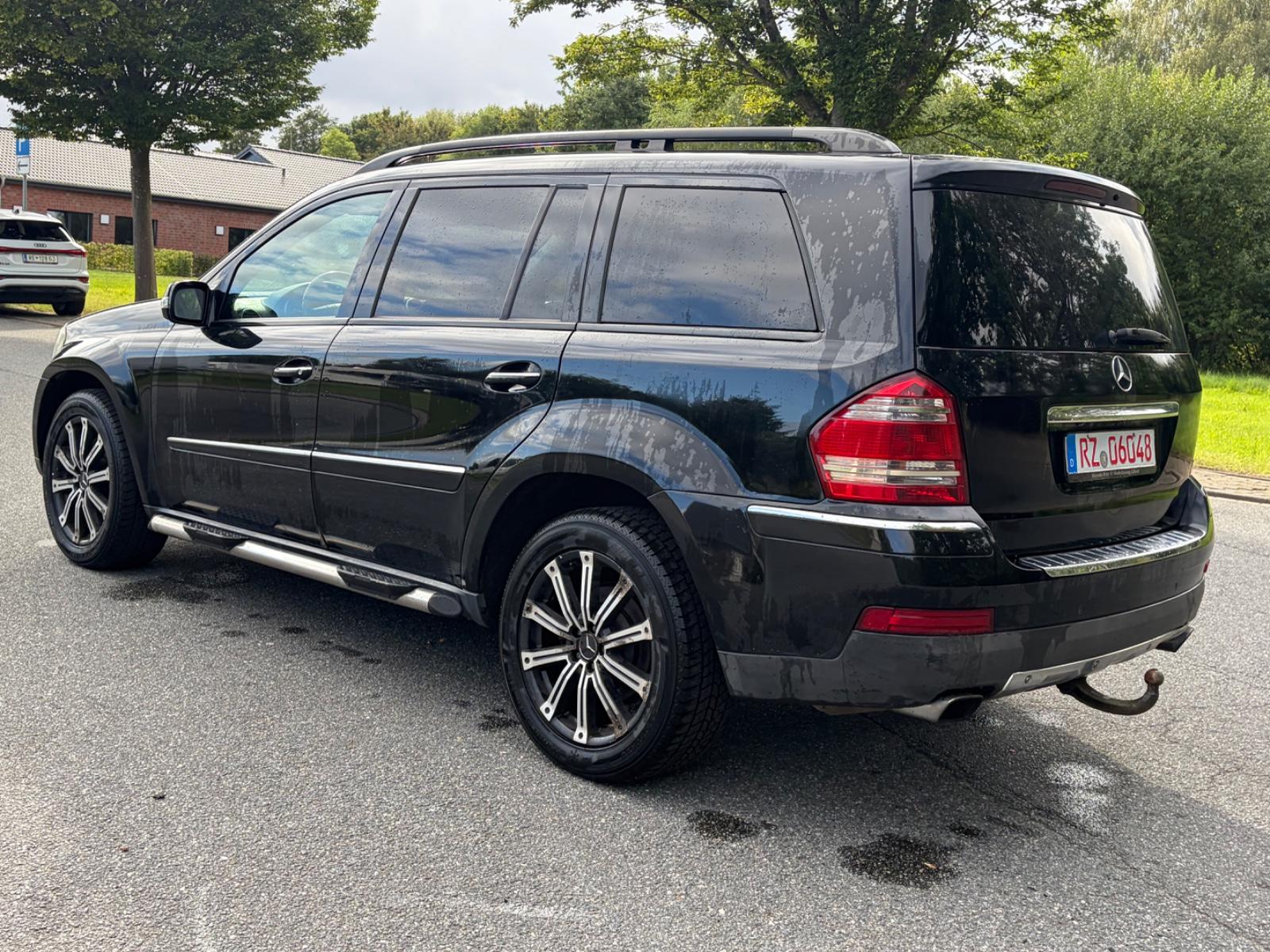 Mercedes-Benz GL420 2007 — engine 3.996 cm³, 306 HP (225kW)