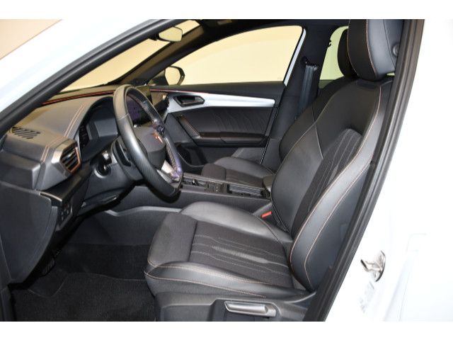 Cupra Formentor 1.5 TSI DSG LED ACC RearView foto 3