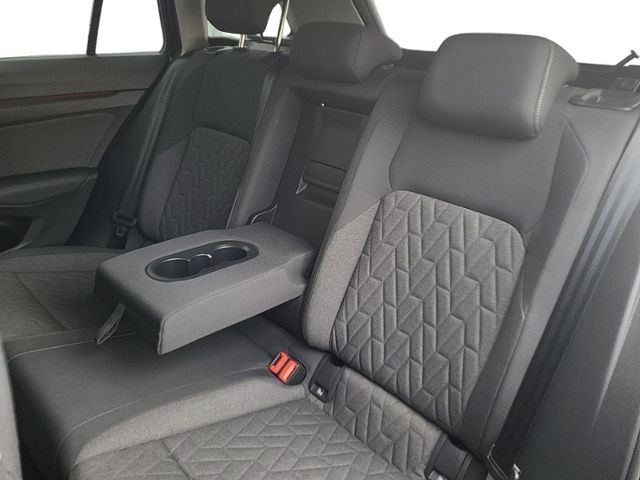 Volkswagen Golf - Bild 13