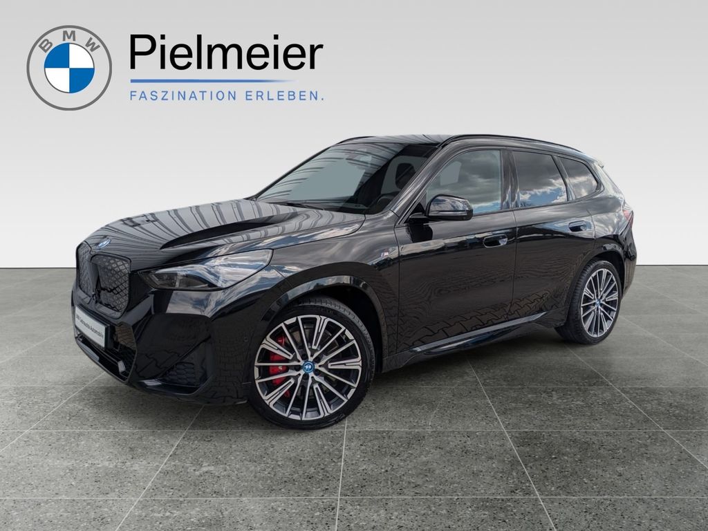 Image of BMW iX1