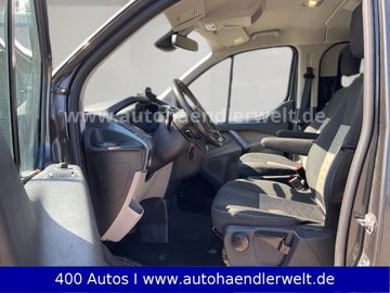 Ford Tourneo Custom - 9
