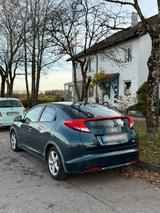 Honda Civic 1.4 Tüv neu sparsam navi carpl... - Honda Civic Gebrauchtwagen in München
