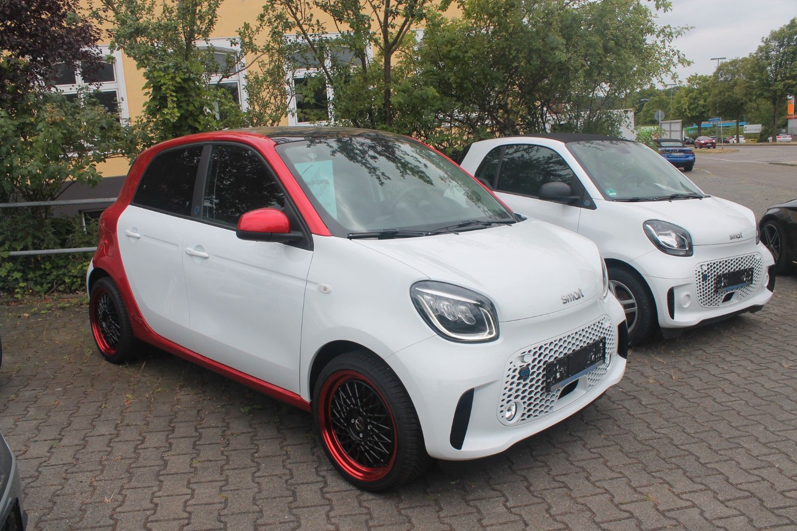 Smart ForFour EQ*Sitzhzg v+h*LED*neue 17"+Allwetter*