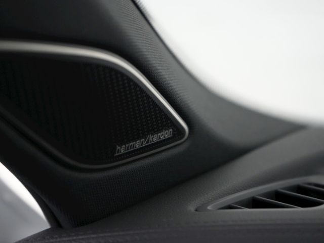 Tiguan R-LINE TDI DSG+AHK+NAVI+SCHIEBEDACH+LED M