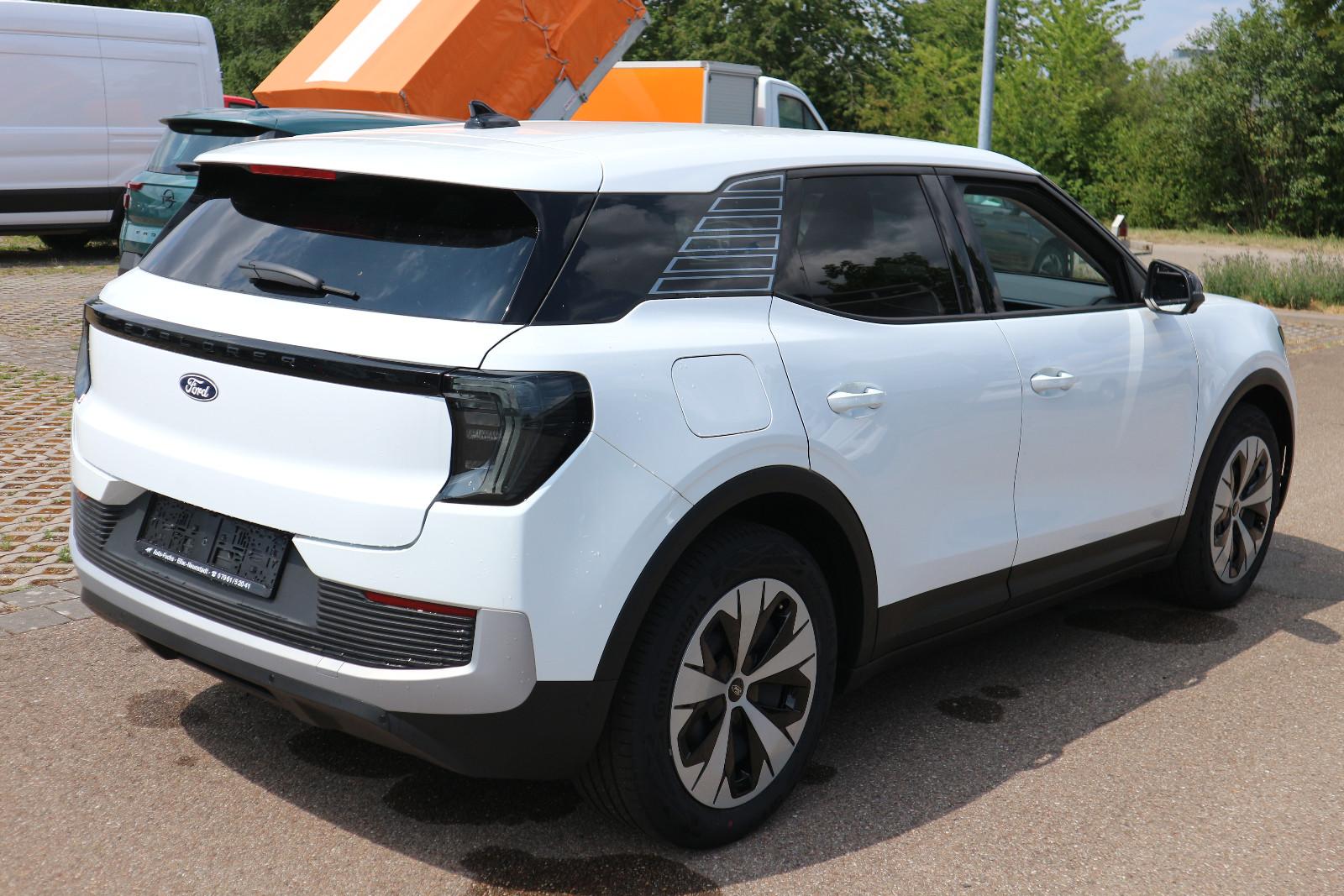 Ford Explorer 125kW Teilleder ACC SHZ NAVI WÄRMEPUMPE