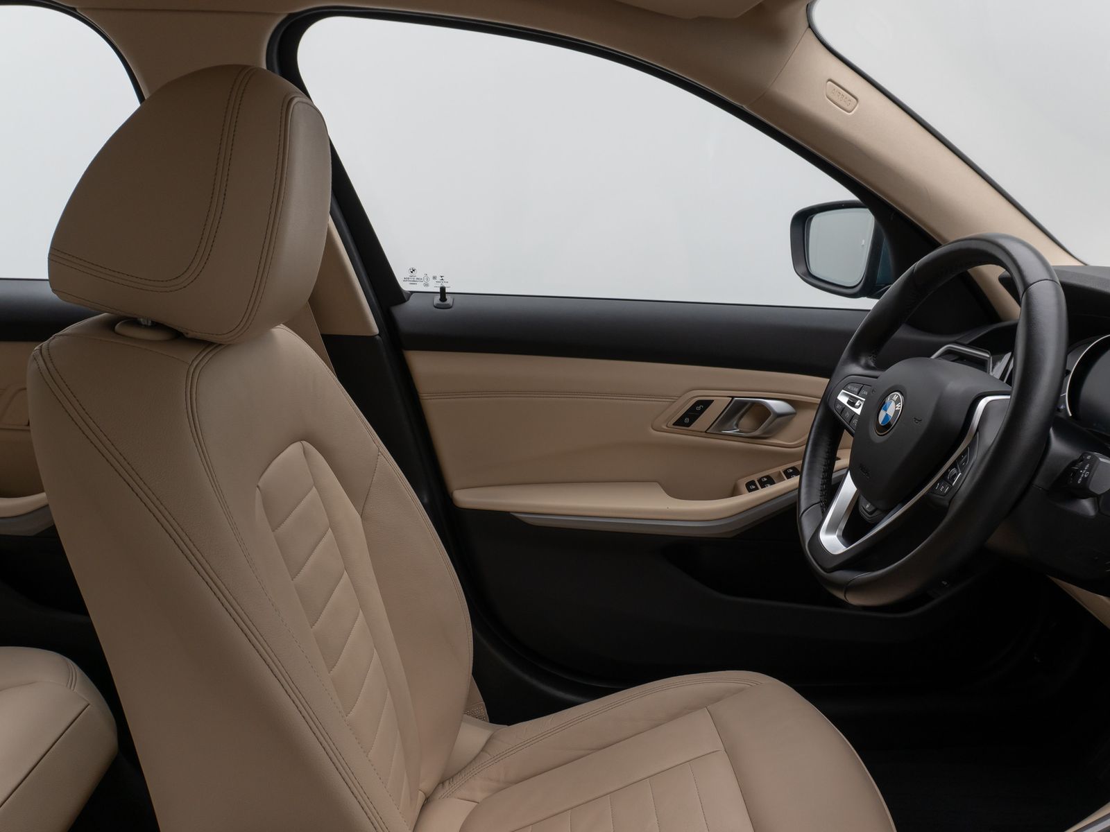 Fahrzeugabbildung BMW 320d xD CockPit+ Lenkrhzg Lordos Stndhz PDC AHK
