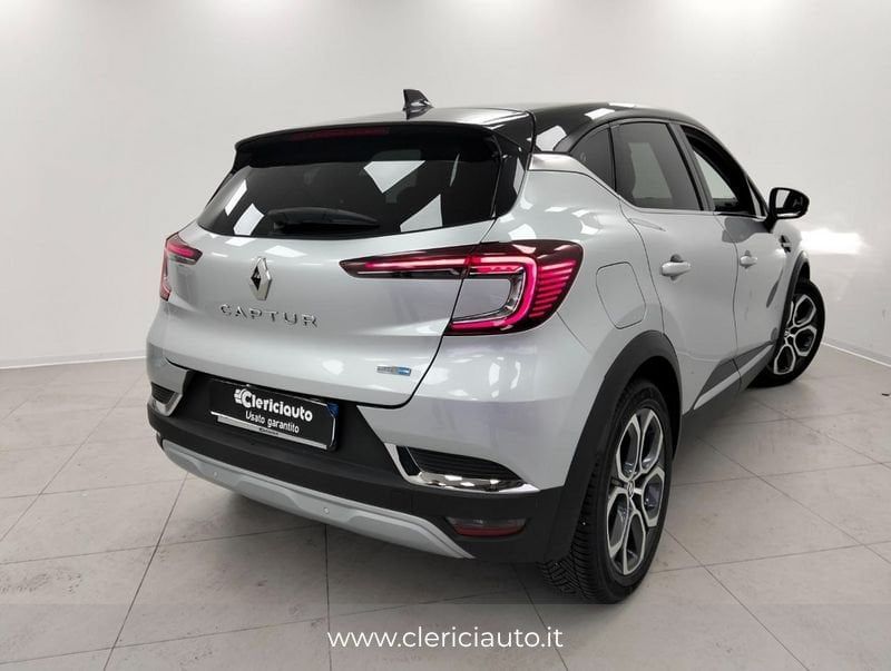 Renault Captur Full Hybrid E-Tech 145 CV Intens imagem 2