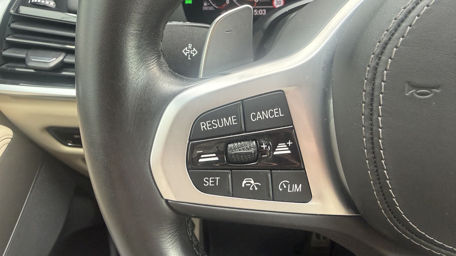 BMW X5 xDrive30d M Sport Laser LC Prof AHK HUD Ka foto 24