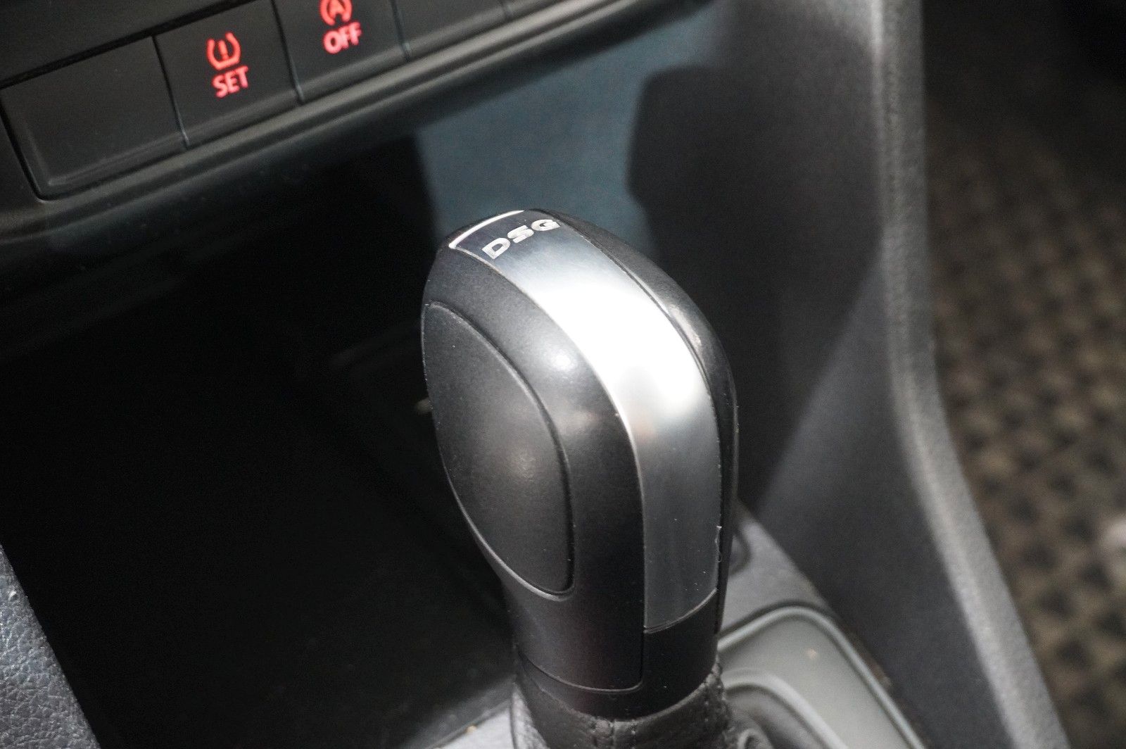 Fahrzeugabbildung Volkswagen Caddy 1.4 TSI TRENDLINE DSG 5-SITZE KLIMA/AHK