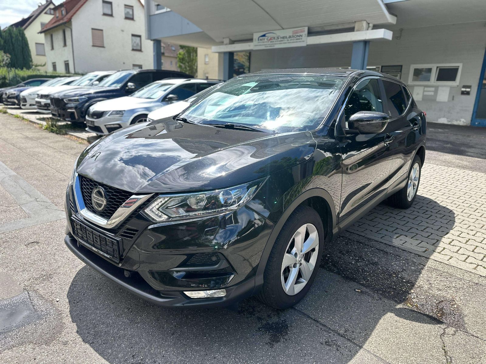 NISSAN Qashqai