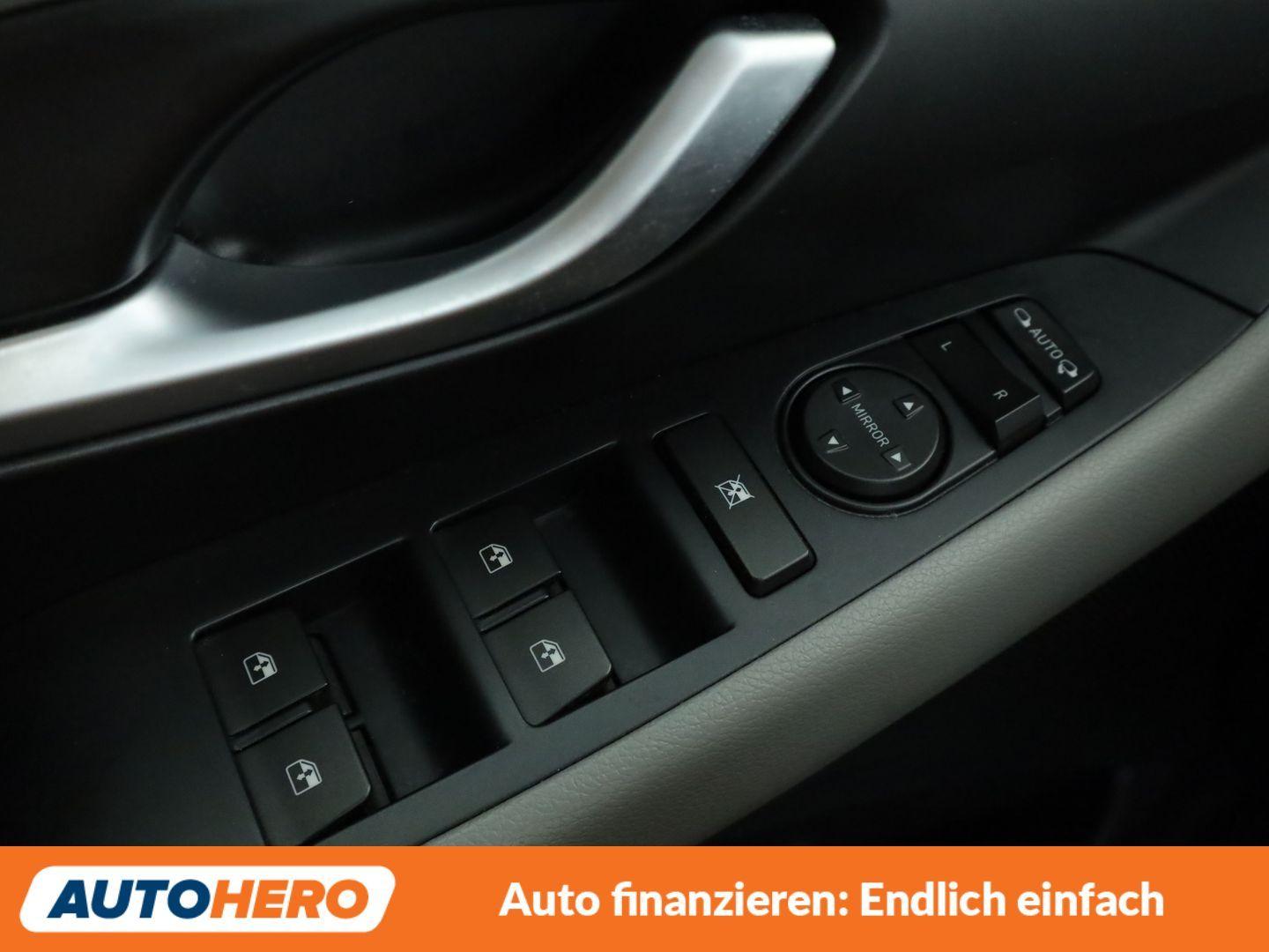 Hyundai i30 1.4 TGDI Trend Aut*NAVI*LED*TEMPO*CAM*PDC*