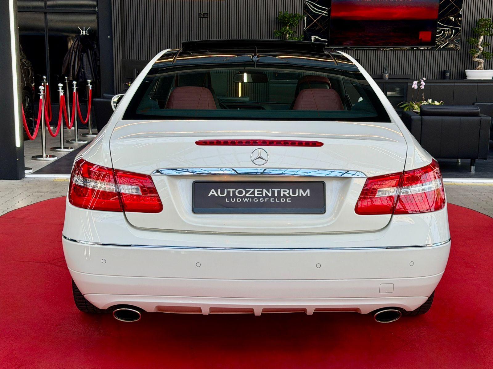 Mercedes-Benz E 350 CDI BlueEfficiency NAVI/H&K/SHZ/VENT