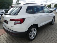 Fahrzeugabbildung Skoda Karoq 2.0 TDI DSG 4x4 Style NAV*KAM*BT*TEMPOMAT